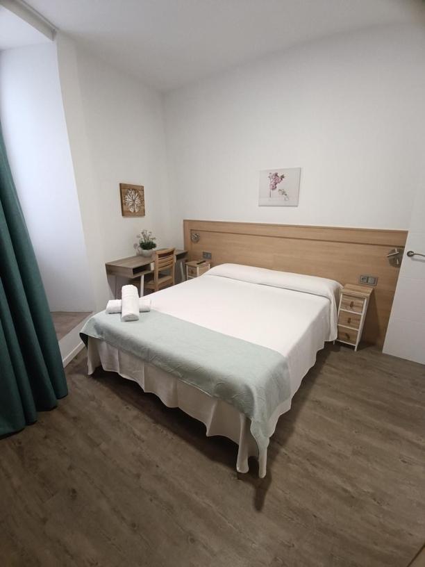 Apartamentosturisticos Avila Puerta Del Alcazar 0-1 Ngoại thất bức ảnh
